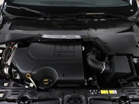 Used 2025 Land Rover Range Rover Evoque S image 26