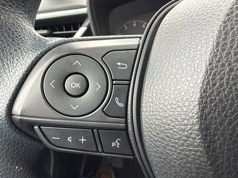 Certified 2023 Toyota Corolla LE image 24