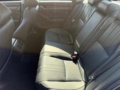 Used 2019 Honda Accord EX-L image 13