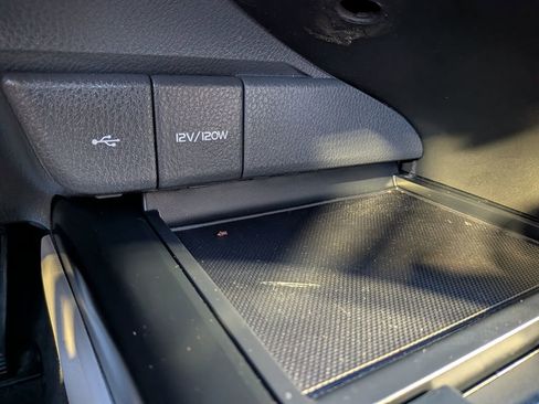 Certified 2020 Toyota Camry LE w/ Fleet Convenience Package image 19