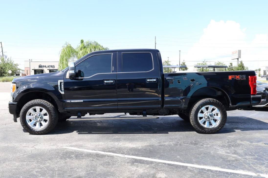 Used 2017 Ford F350 Platinum w/ Platinum Ultimate Package AWD/4WD image 3