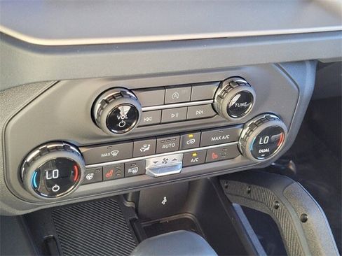 New 2025 Ford Bronco Outer Banks w/ Sasquatch Package image 18