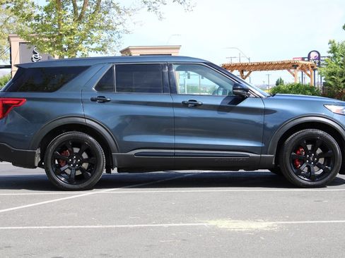 Used 2022 Ford Explorer ST w/ Equipment Group 401A AWD/4WD image 9