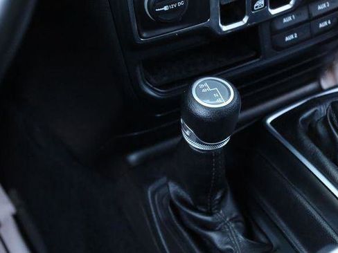 Used 2018 Jeep Wrangler Unlimited Sport S AWD/4WD image 38