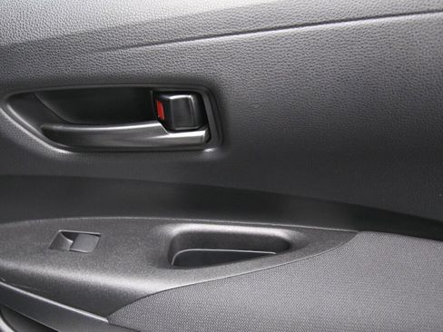 Used 2025 Toyota Corolla LE FWD image 24