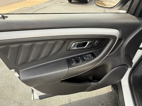 Used 2017 Ford Taurus SEL w/ Equipment Group 201A image 12