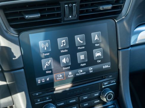 Certified 2019 Porsche 911 Carrera S image 22