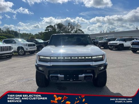 New 2026 GMC Hummer EV 4x4 Crew Cab image 3