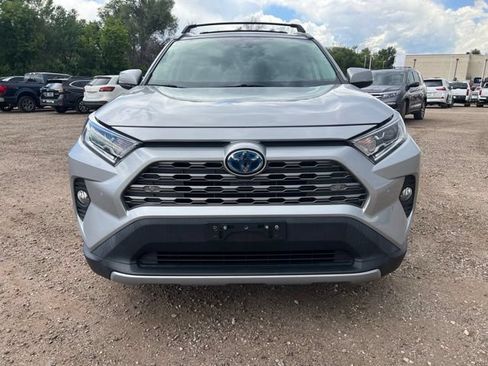Used 2019 Toyota RAV4 Limited w/ Carpet Mat Package AWD/4WD image 9