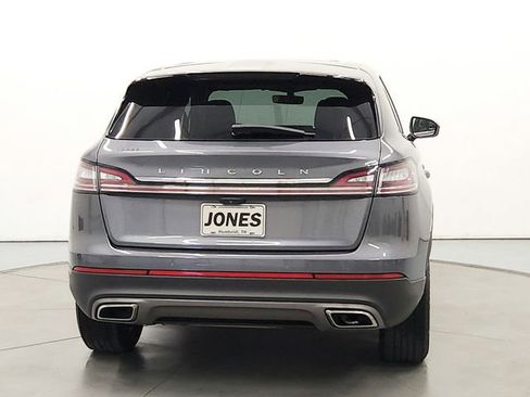 Used 2021 Lincoln Nautilus Reserve image 6