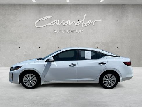 Used 2025 Nissan Sentra S FWD image 13