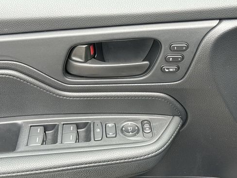 Used 2025 Honda Odyssey Sport-L image 15