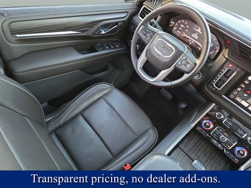 Used 2022 GMC Yukon XL Denali w/ Denali Ultimate Package image 25
