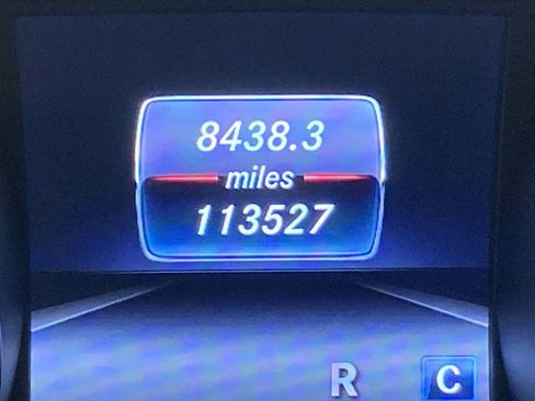 Used 2017 Mercedes-Benz GLA 250 4MATIC image 18