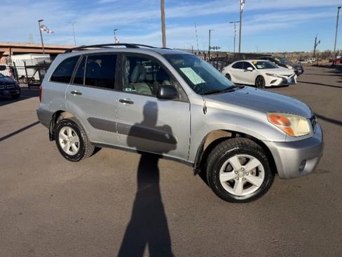 Used 2004 Toyota RAV4 4WD image 18