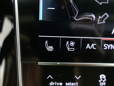 New 2026 Audi Q8 Premium Plus image 12