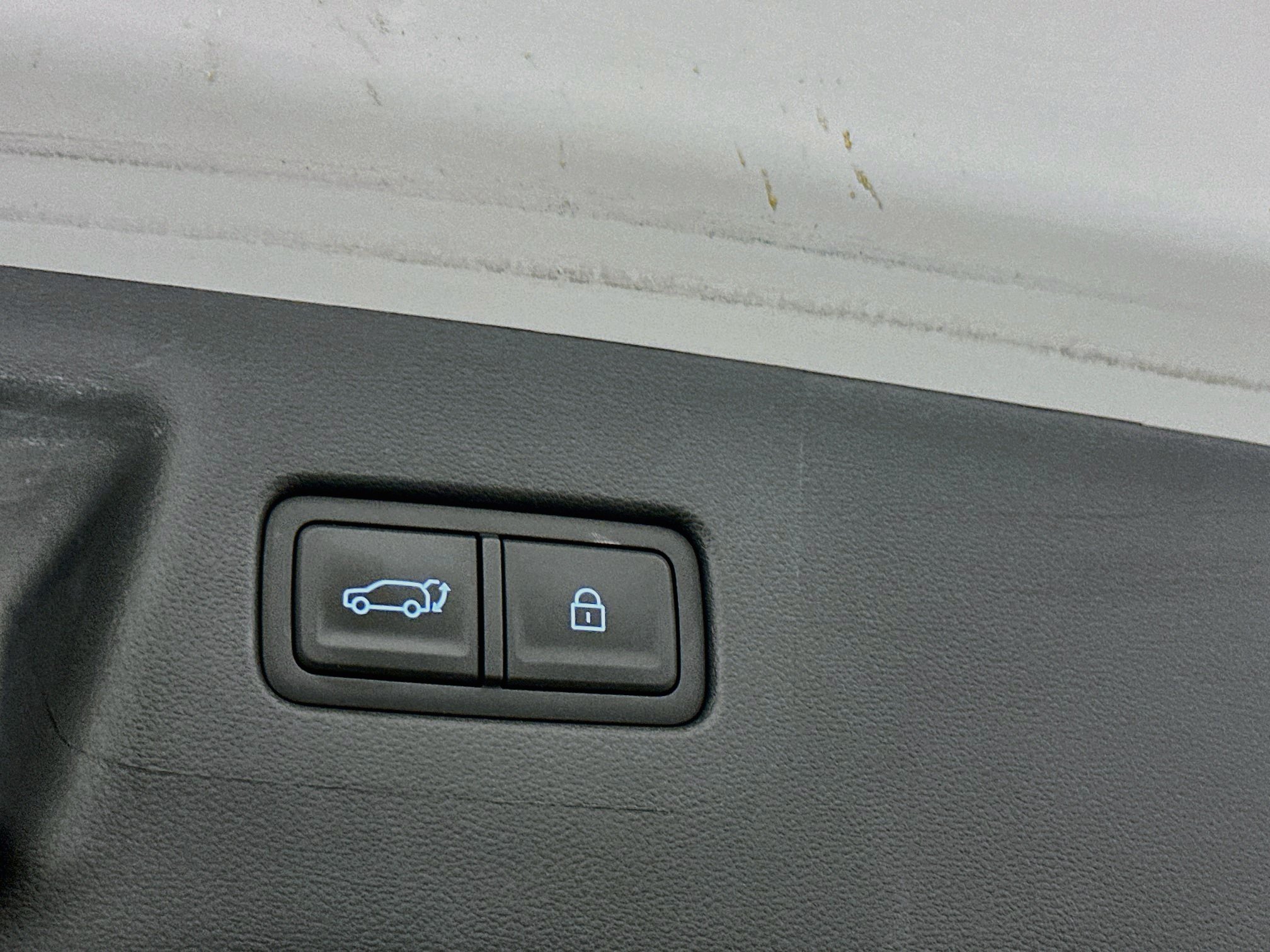 Used 2025 Hyundai Santa Fe SEL AWD/4WD image 31