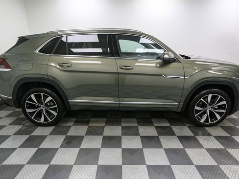 New 2026 Volkswagen Atlas Cross Sport SEL Premium R-Line AWD/4WD image 7