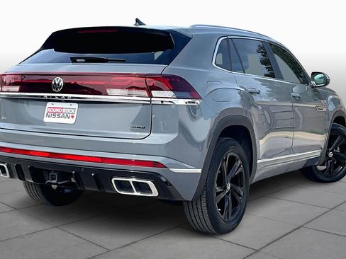 Used 2024 Volkswagen Atlas Cross Sport SEL R-Line image 13