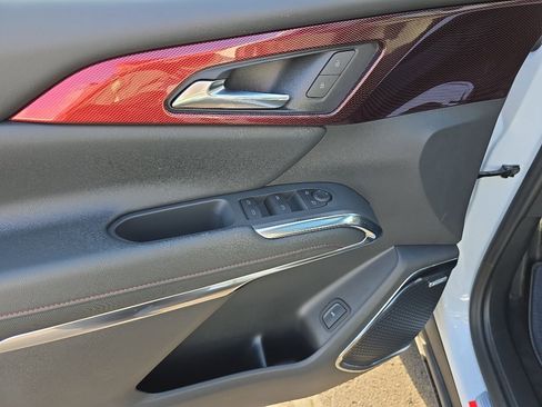 New 2026 Chevrolet Traverse Z71 image 13