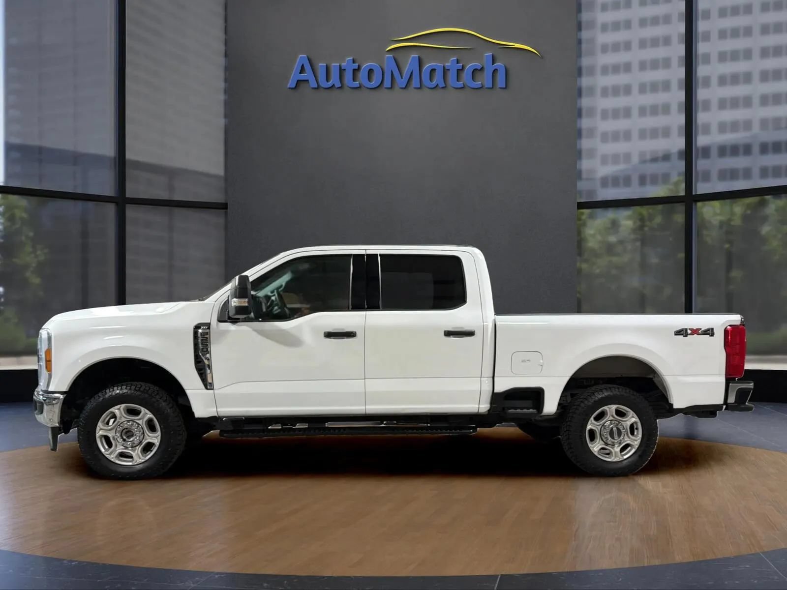 Used 2025 Ford F250 XLT AWD/4WD image 7