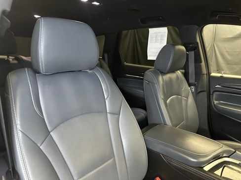 Used 2024 Buick Enclave Premium AWD/4WD image 15