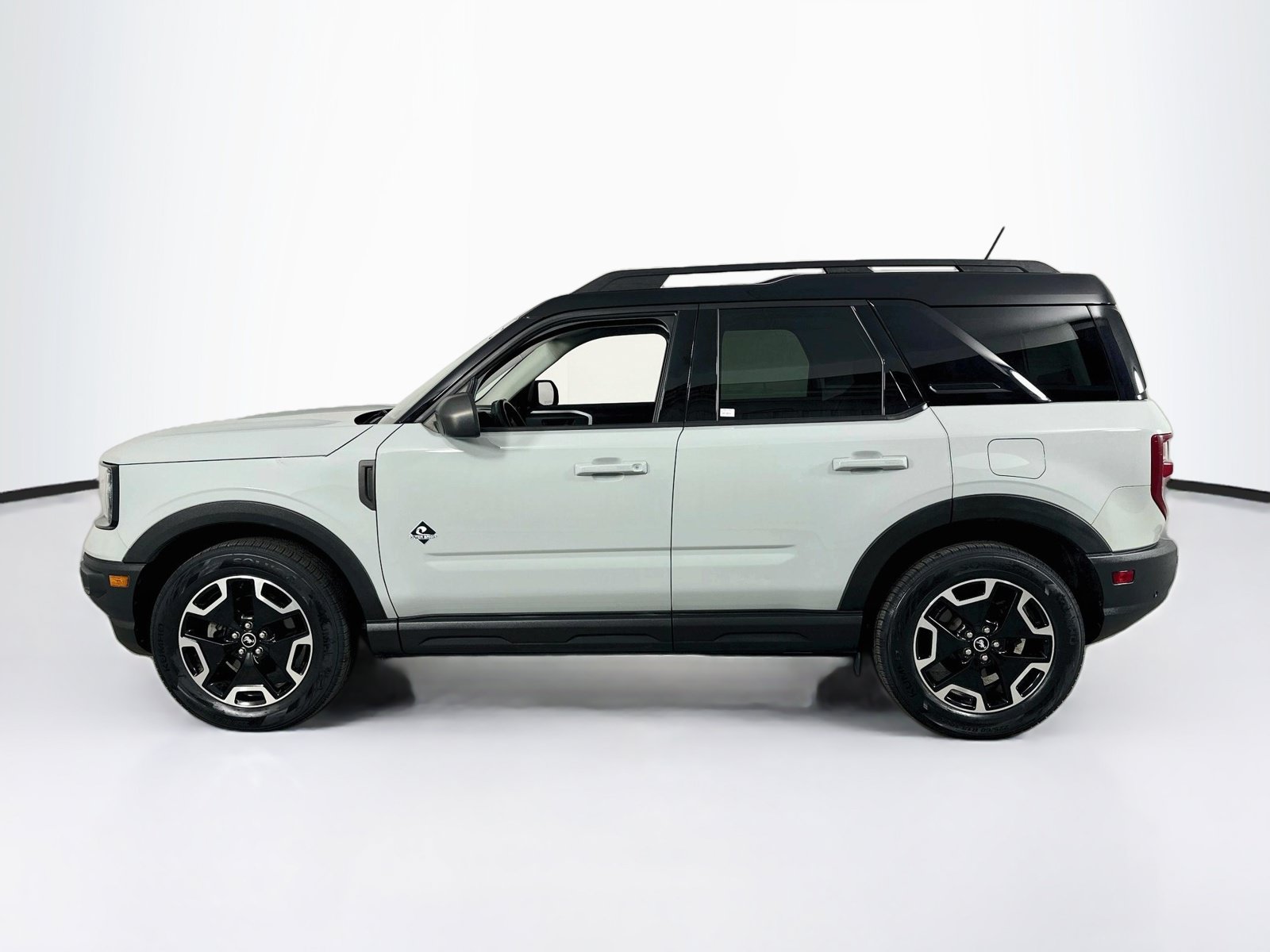 Used 2021 Ford Bronco Sport Outer Banks w/ Outer Banks Package (96D) AWD/4WD image 8