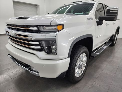 Used 2021 Chevrolet Silverado 2500 High Country w/ Z71 Off-Road Package image 7