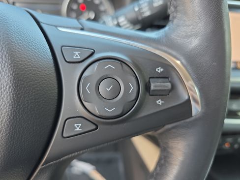 Used 2021 Buick Enclave Essence w/ Sound and Sites Package FWD image 16