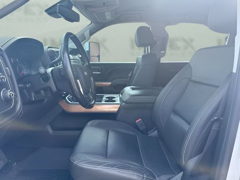Used 2018 Chevrolet Silverado 3500 LTZ w/ Duramax Plus Package AWD/4WD image 9