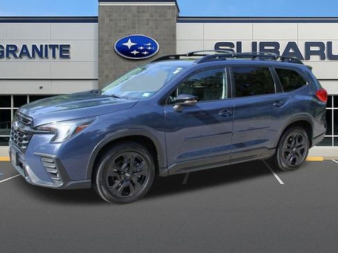 Used 2023 Subaru Ascent Onyx Edition image 6