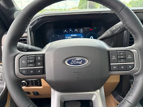 New 2026 Ford F350 Lariat w/ Lariat Premium Package AWD/4WD image 28