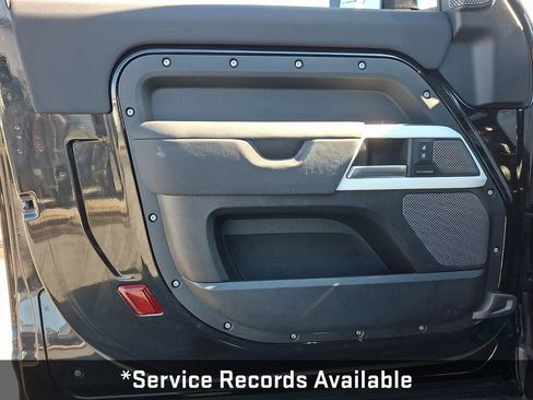 Used 2023 Land Rover Defender 90 S image 15