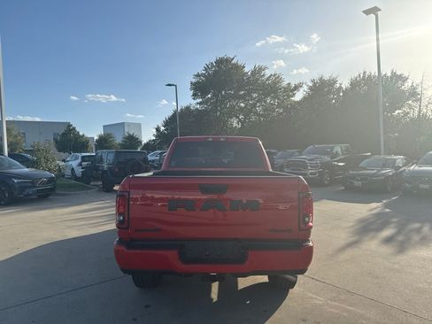 Used 2026 RAM 2500 Big Horn AWD/4WD image 5