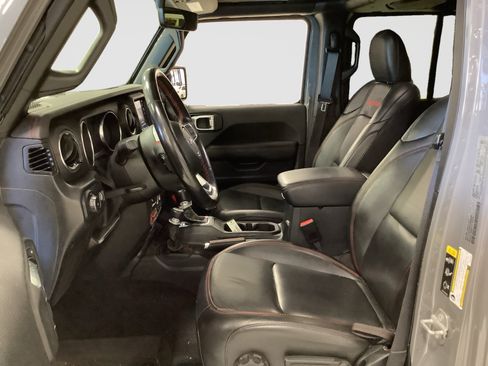 Used 2023 Jeep Wrangler Unlimited Rubicon AWD/4WD image 11