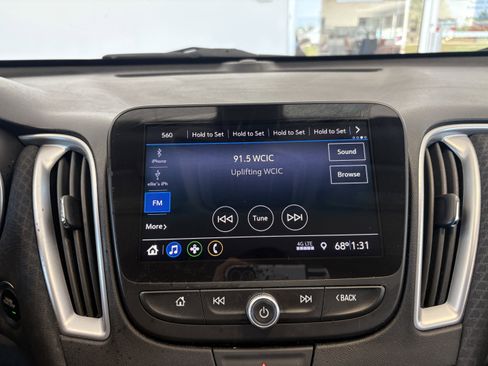 Used 2019 Chevrolet Malibu LS FWD image 15