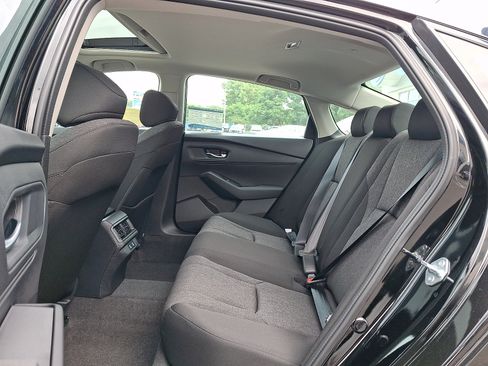New 2026 Honda Accord SE image 5