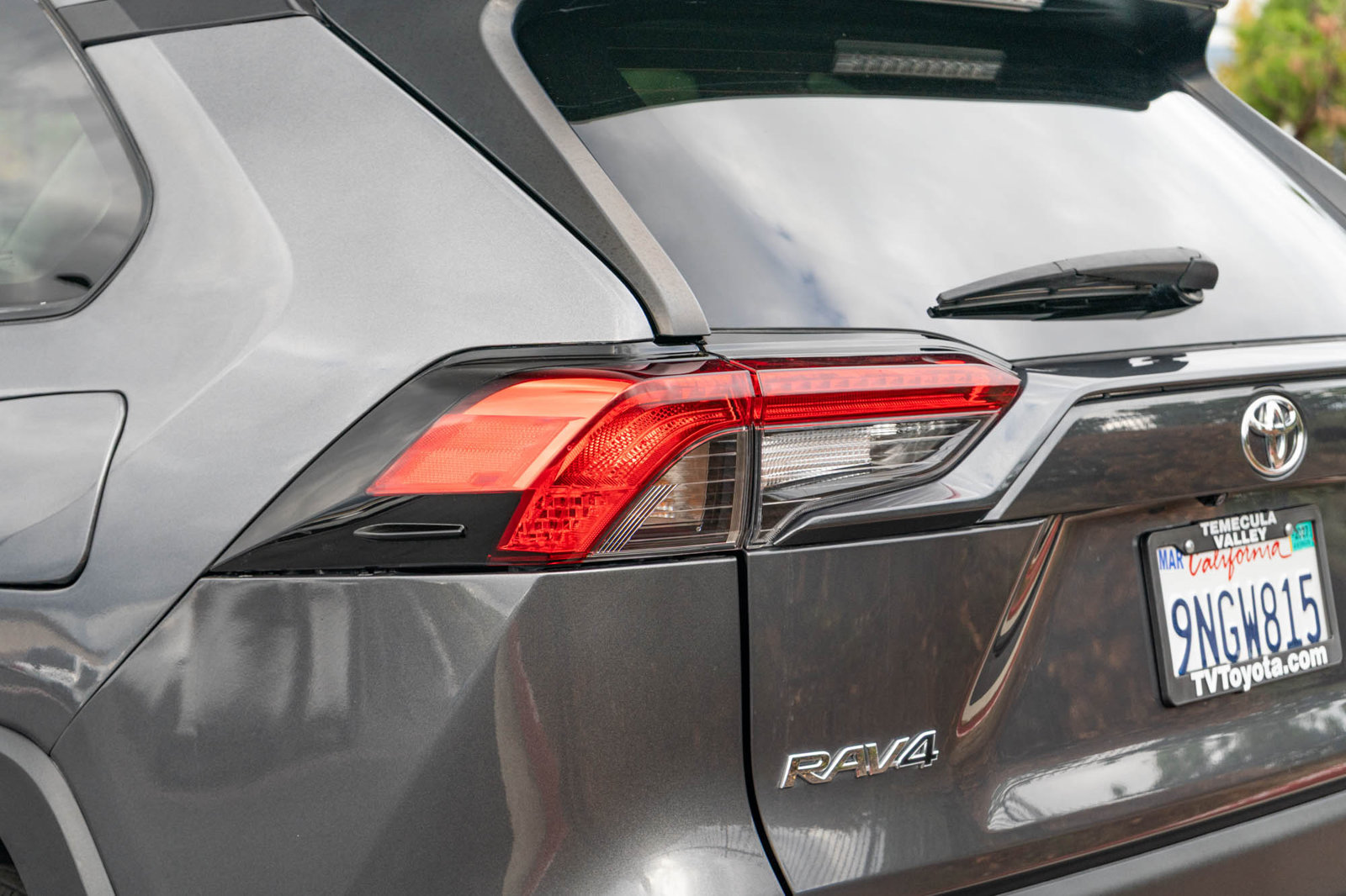 Certified 2024 Toyota RAV4 XLE FWD image 7