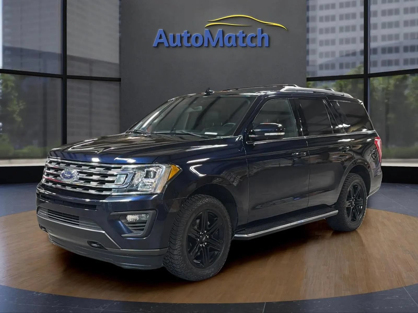 Used 2021 Ford Expedition XLT AWD/4WD image 4