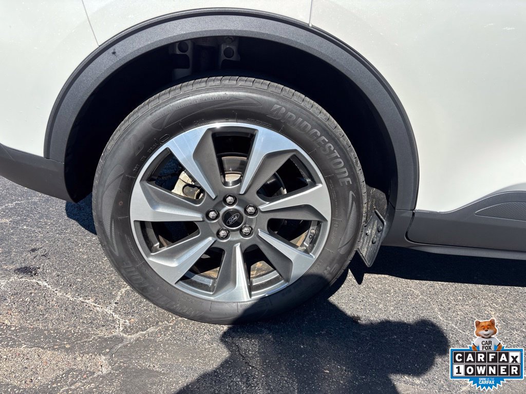 Used 2025 Ford Escape Platinum AWD/4WD image 11