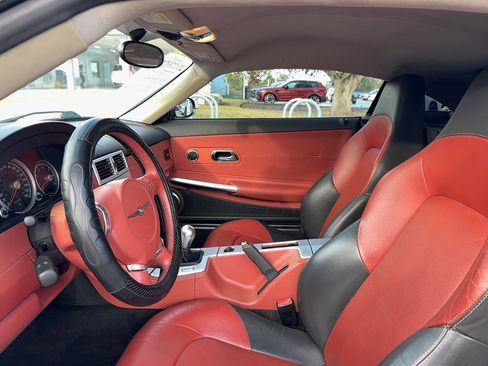 Used 2005 Chrysler Crossfire Limited image 10