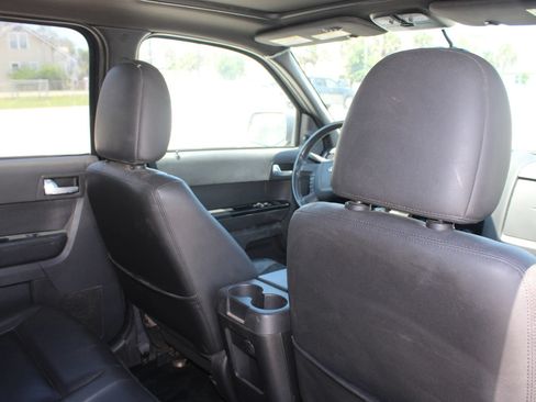 Used 2012 Ford Escape Limited AWD/4WD image 26