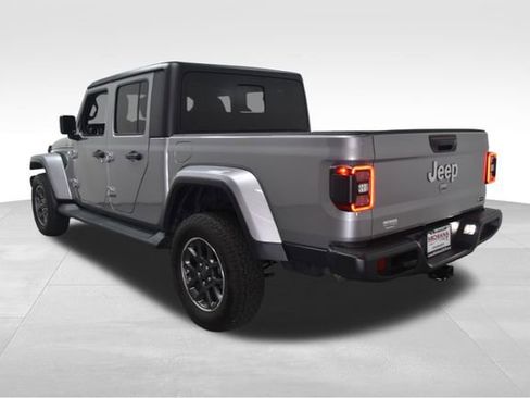 Certified 2020 Jeep Gladiator Overland image 6
