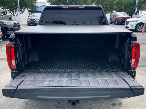 Used 2024 GMC Sierra 1500 SLT AWD/4WD image 4