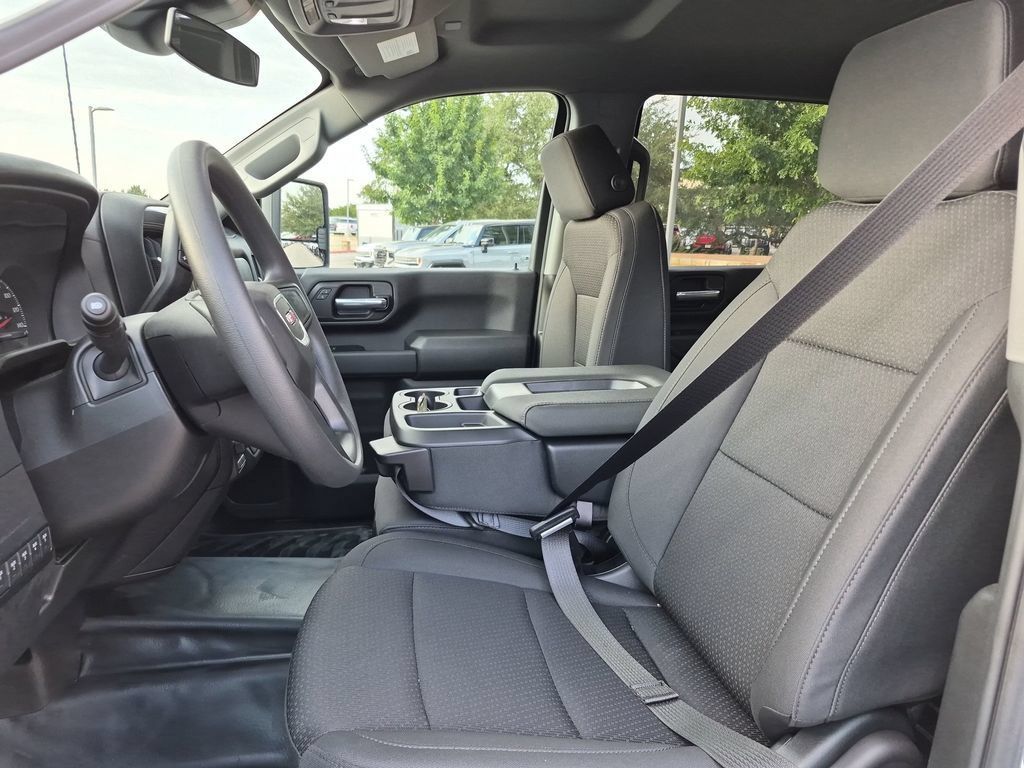 New 2026 GMC Sierra 2500 Pro w/ Convenience Package RWD image 23