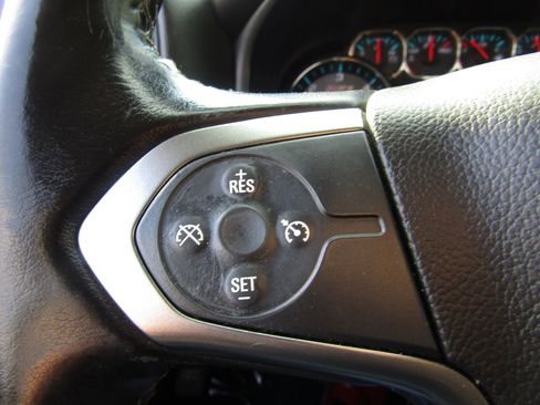 Used 2019 Chevrolet Silverado 2500 LT w/ All Star Edition AWD/4WD image 36