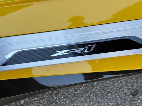 Used 2026 Chevrolet Corvette ZR1 w/ ZR1 Carbon Fiber Aero Package image 38