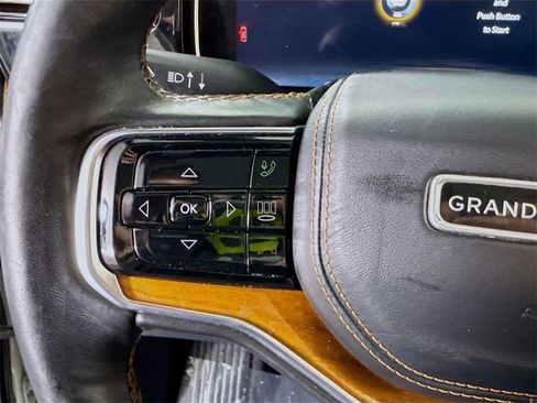 Used 2022 Jeep Grand Wagoneer Series III w/ Flexible Seating Group image 23