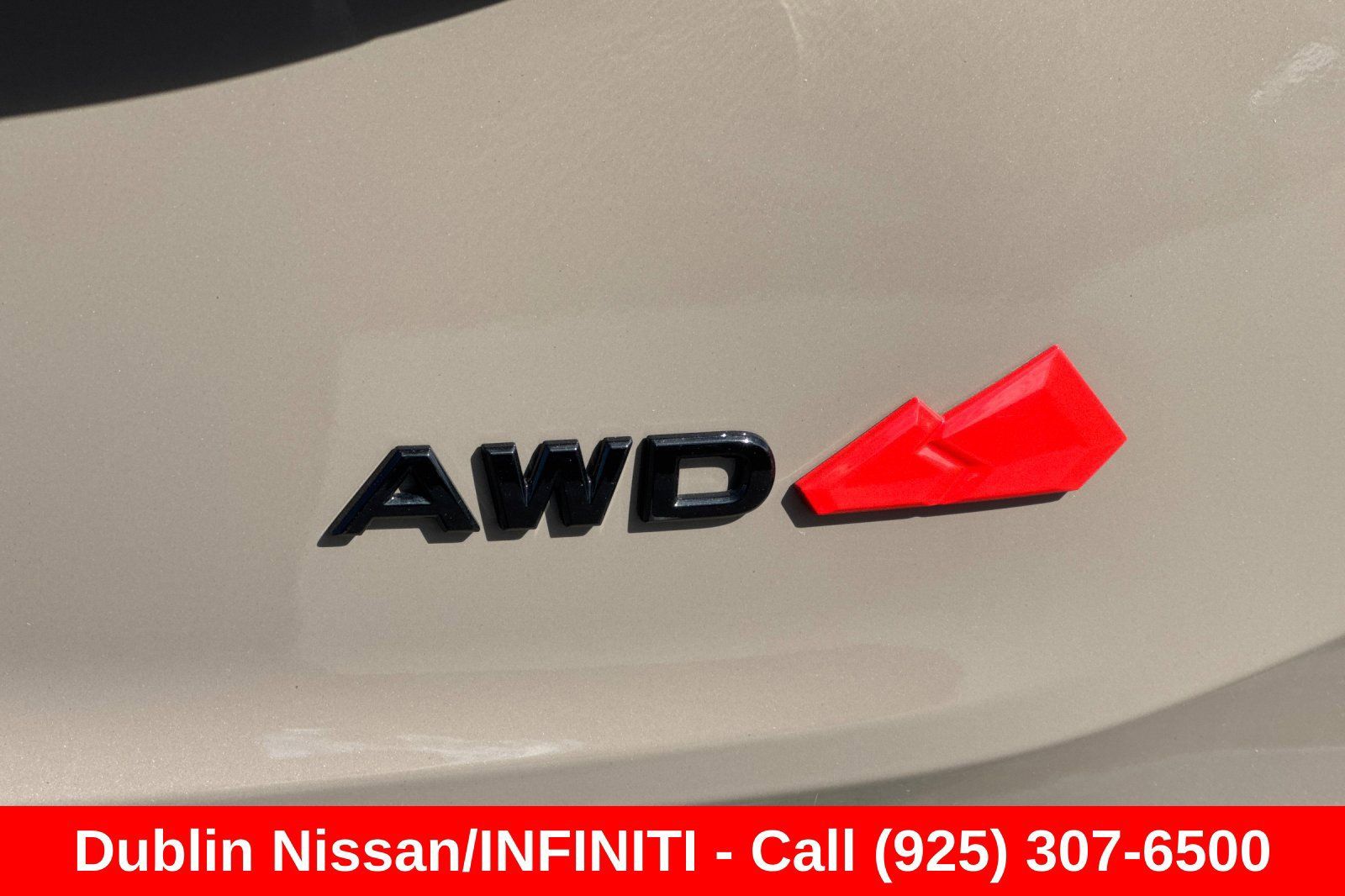 Used 2025 Nissan Rogue SV AWD/4WD image 52