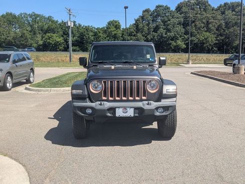 Used 2019 Jeep Wrangler Unlimited Sport S AWD/4WD image 8